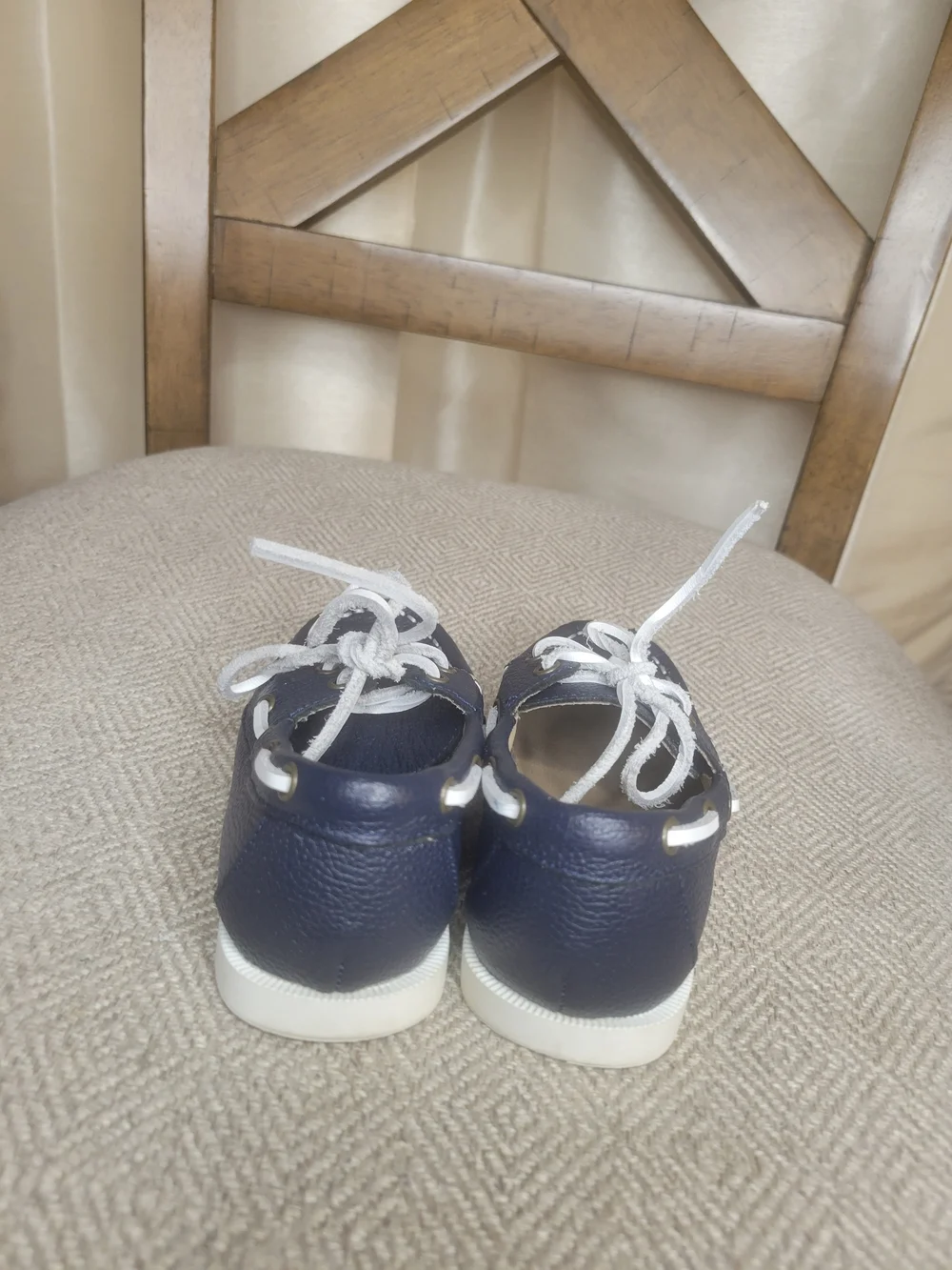 Janie And Jack Navy Blue Boat Shoes with White Laces - Picture 6 of 7